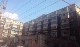 重庆今日小区爆料,邻里纠纷引关注，社区和谐共建成焦点